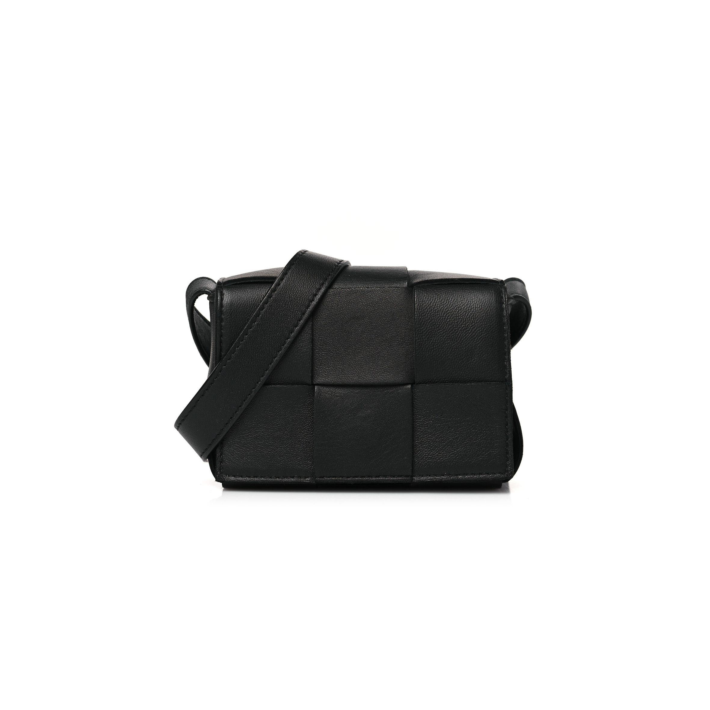 bo*te*ga Ve*ne*ta lambskin maxi intrecciato extra mini cassette crossbody bag black (12*9*5cm)